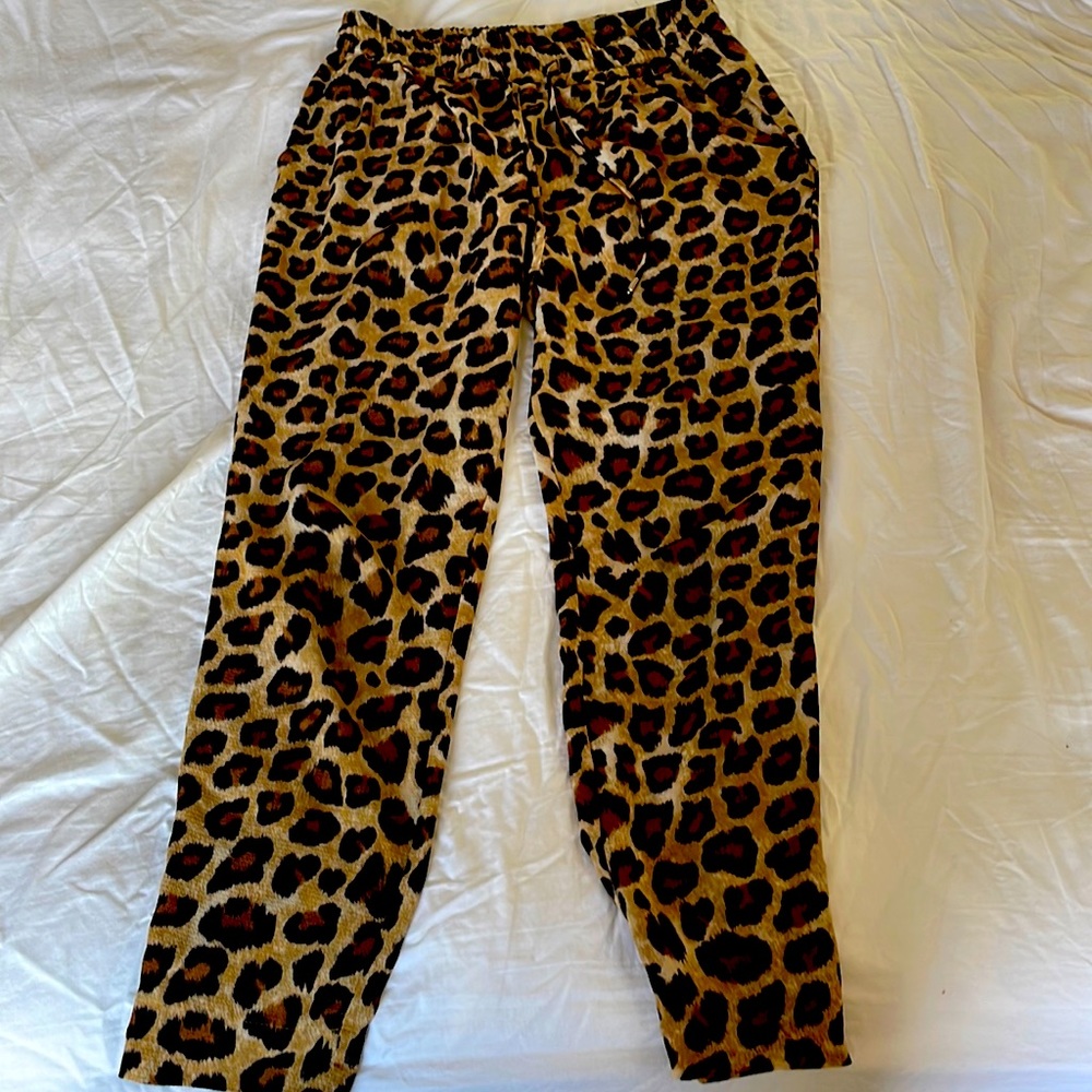 Zara, xs, dressy leopard print dressy jogger pant